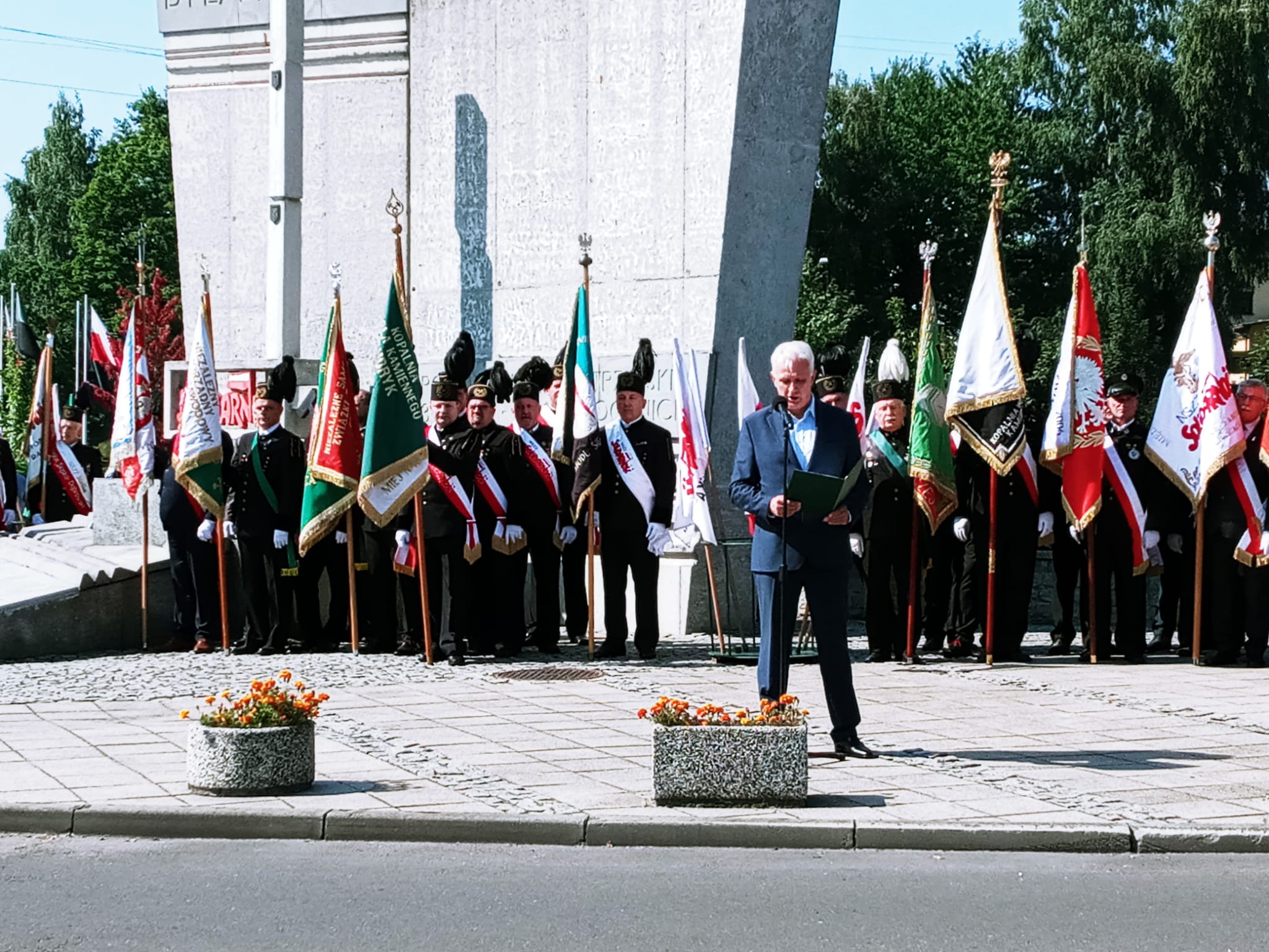 Tradycyjnie uroczystości odbyły się przed pomnikiem Porozumienia Jastrzębskiego.