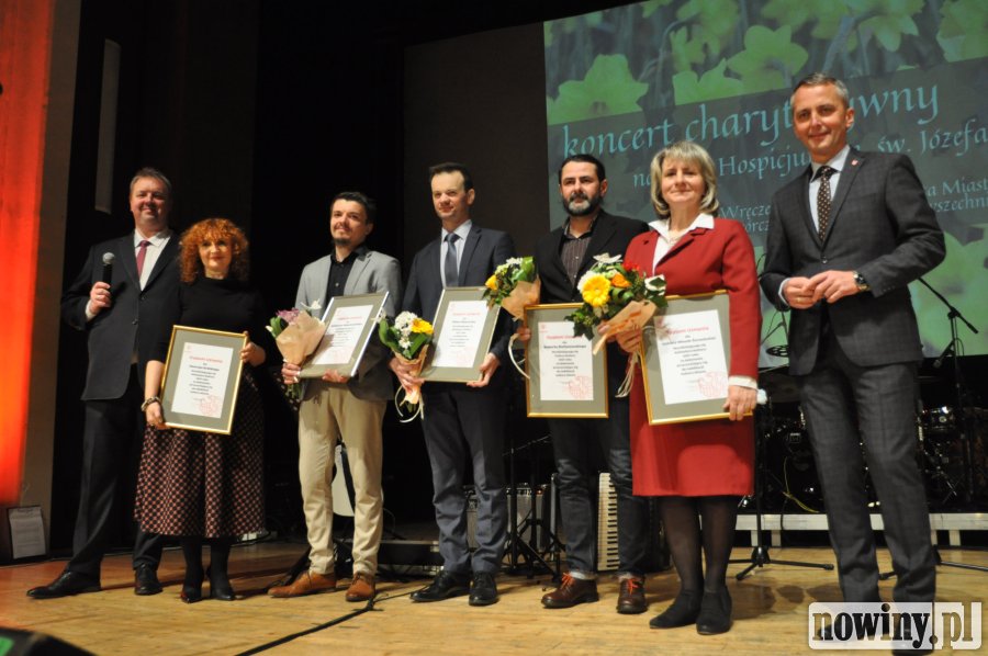 Kultura dodaje miastu smaku. Animatorzy nagrodzeni przy okazji koncertu dla hospicjum [FOTO, LIVE, WIDEO]